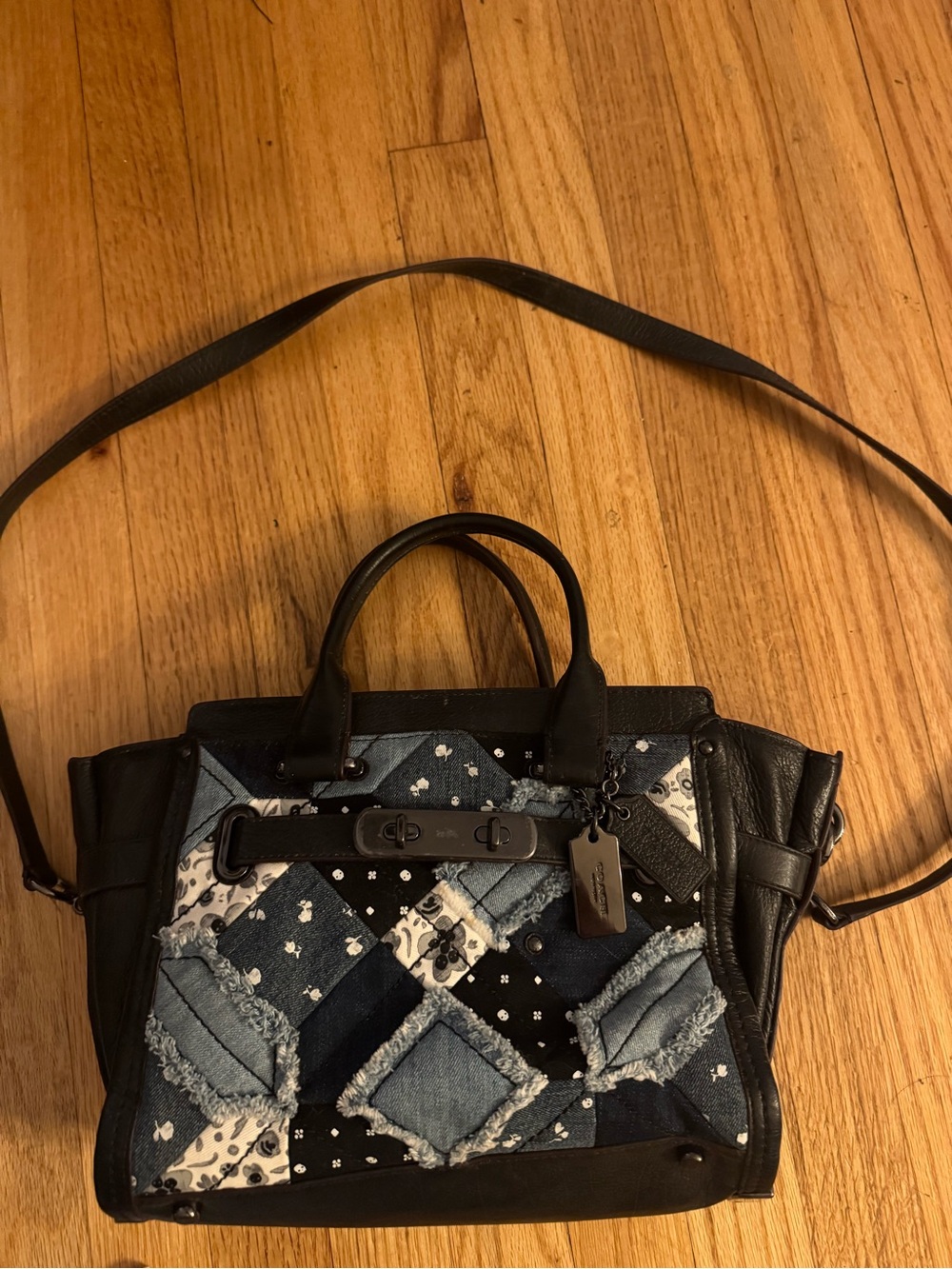 Coach Swagger 27 Canyon Quilt Denim Patchwork Satchel Handbag Crossbody Strap